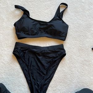 Small high waisted set